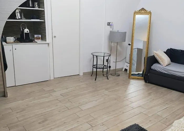 Vallese Spagnoli - Naples